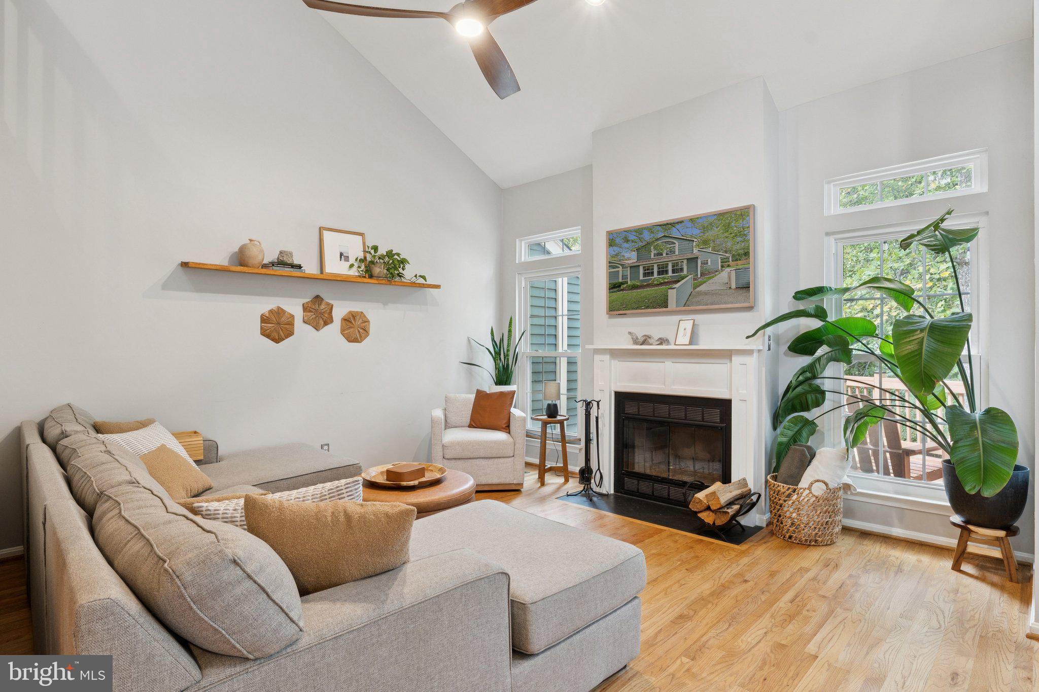 MARINERS POINT - Residential