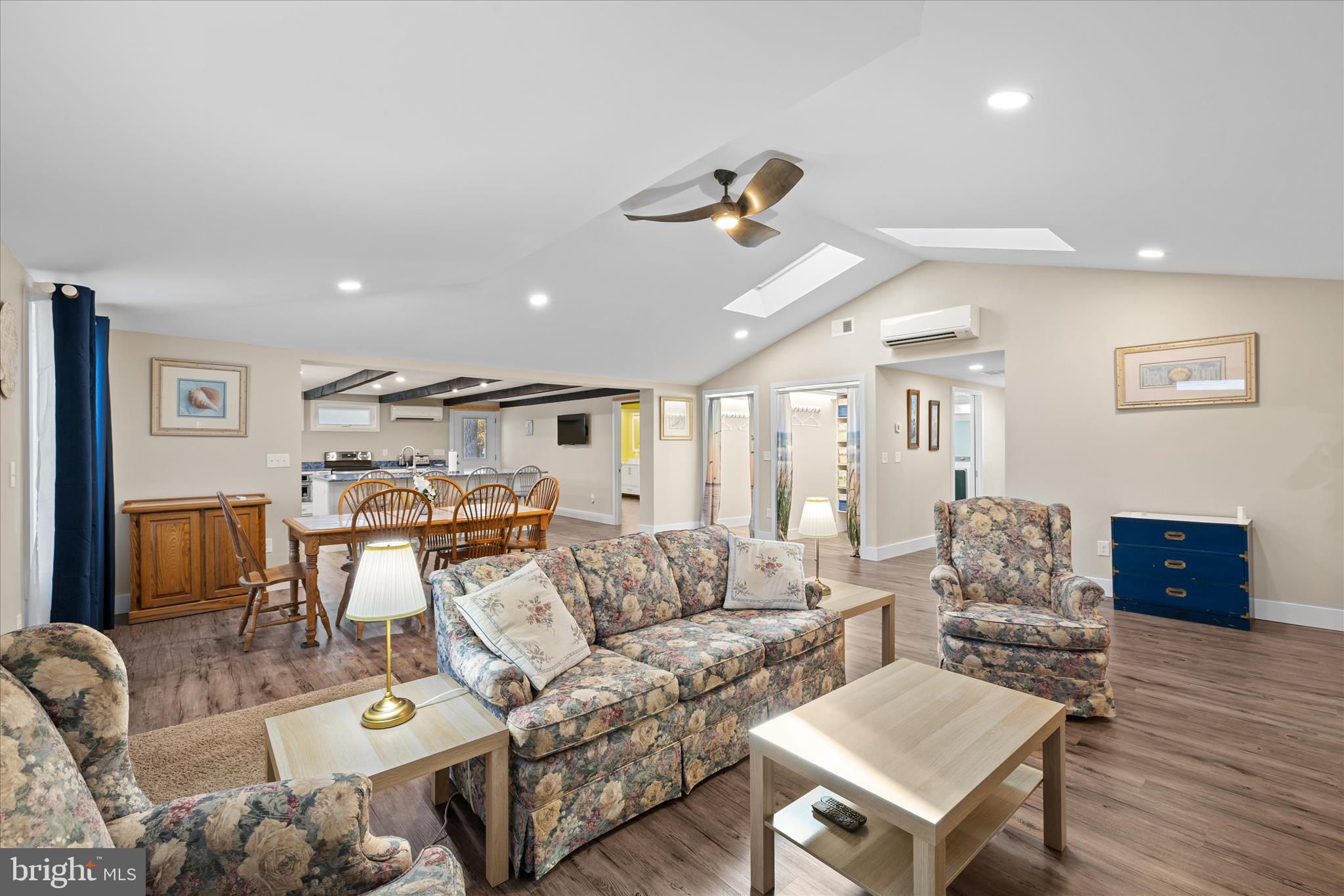 MIDDLESEX BEACH - Residential