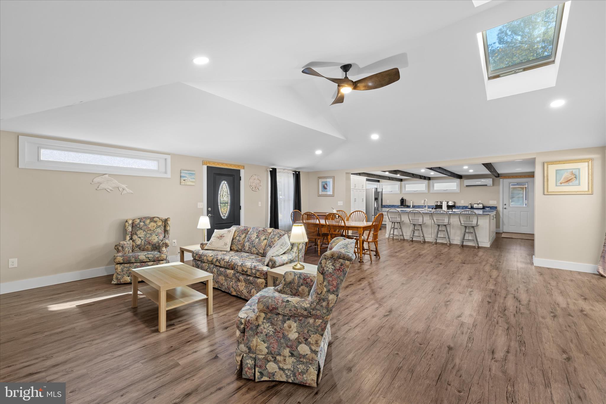 MIDDLESEX BEACH - Residential