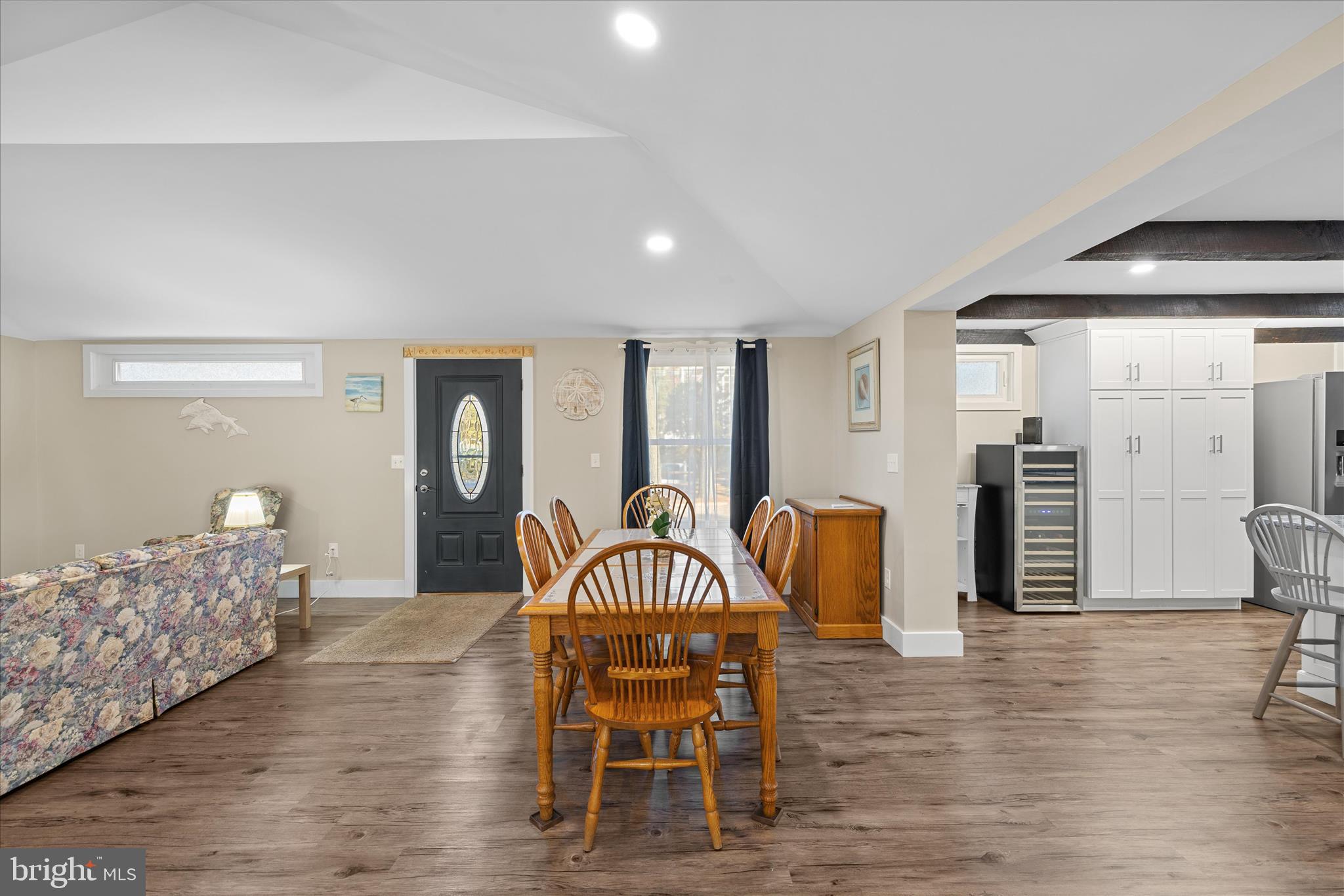 MIDDLESEX BEACH - Residential