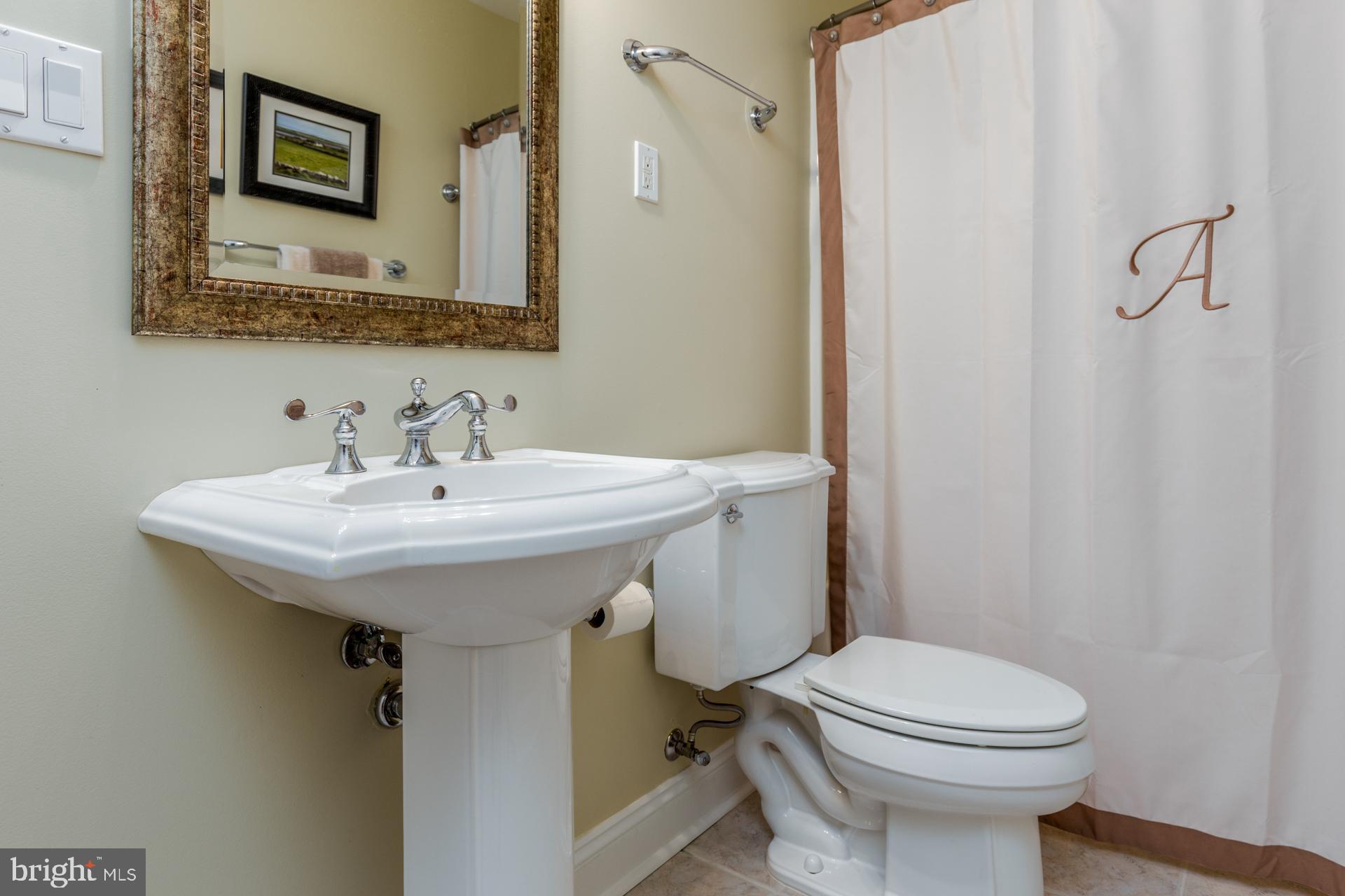 BRICKSHIRE - Residential