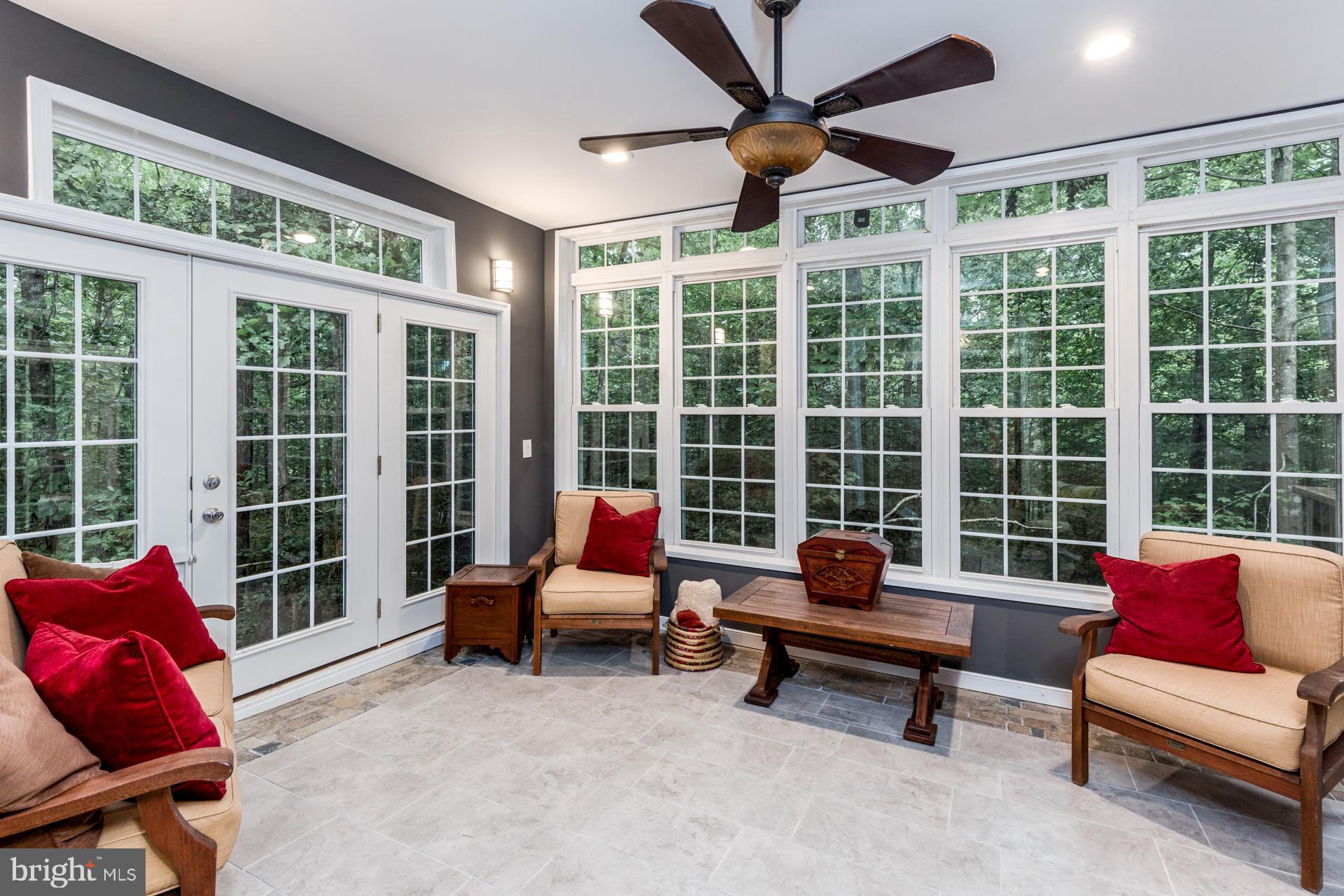 BRICKSHIRE - Residential