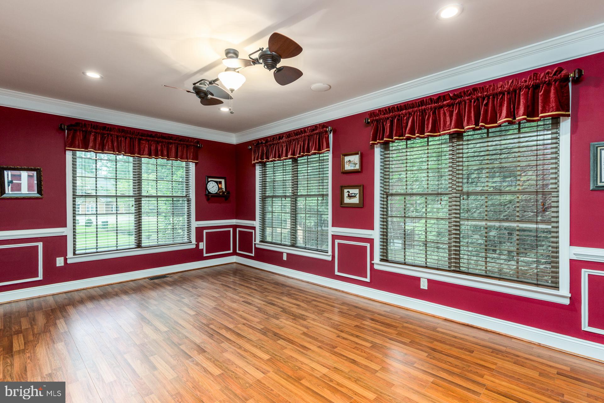 BRICKSHIRE - Residential