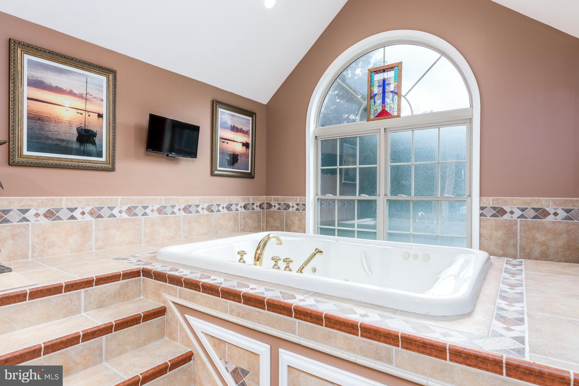 BRICKSHIRE - Residential