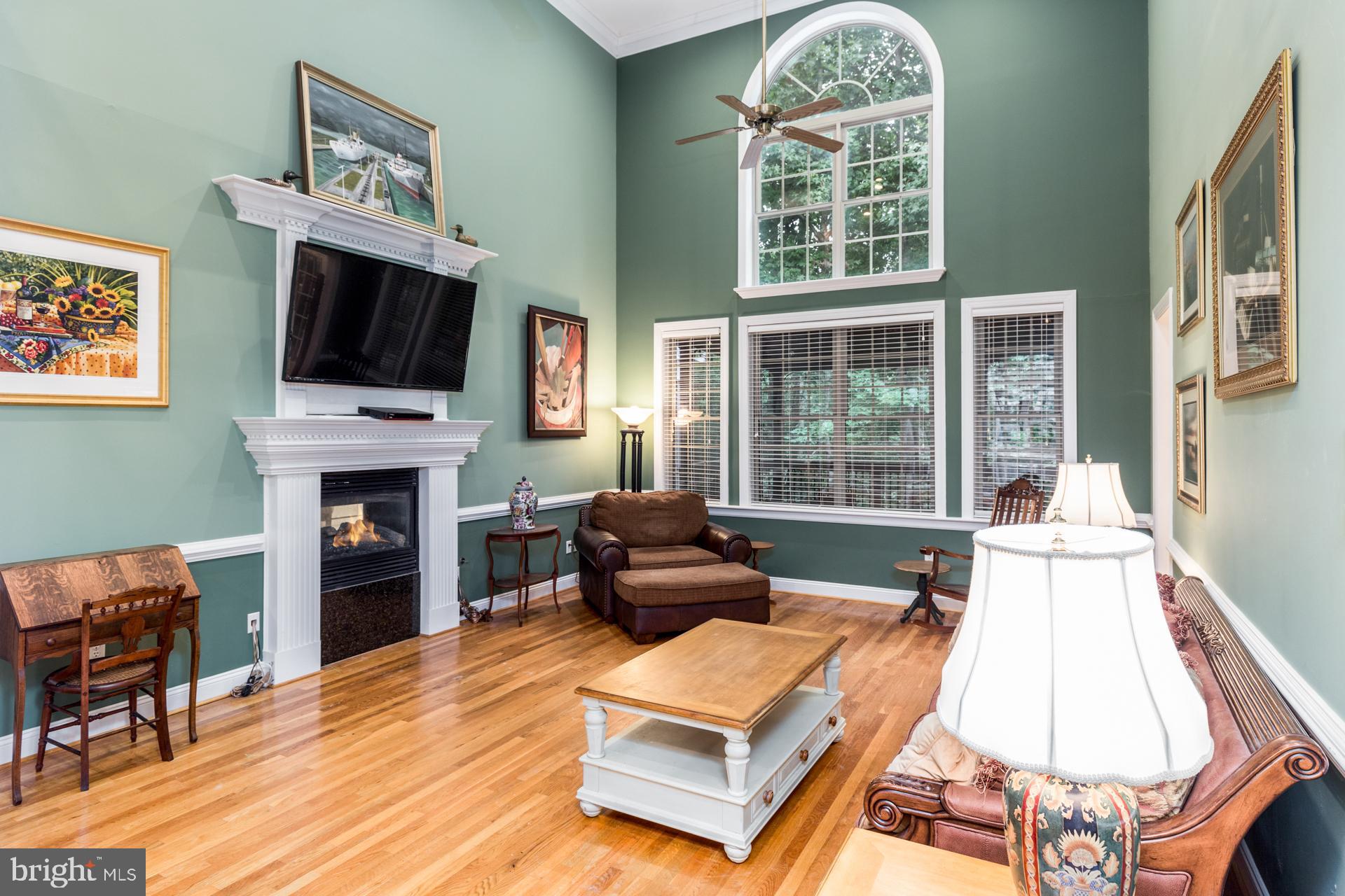 BRICKSHIRE - Residential