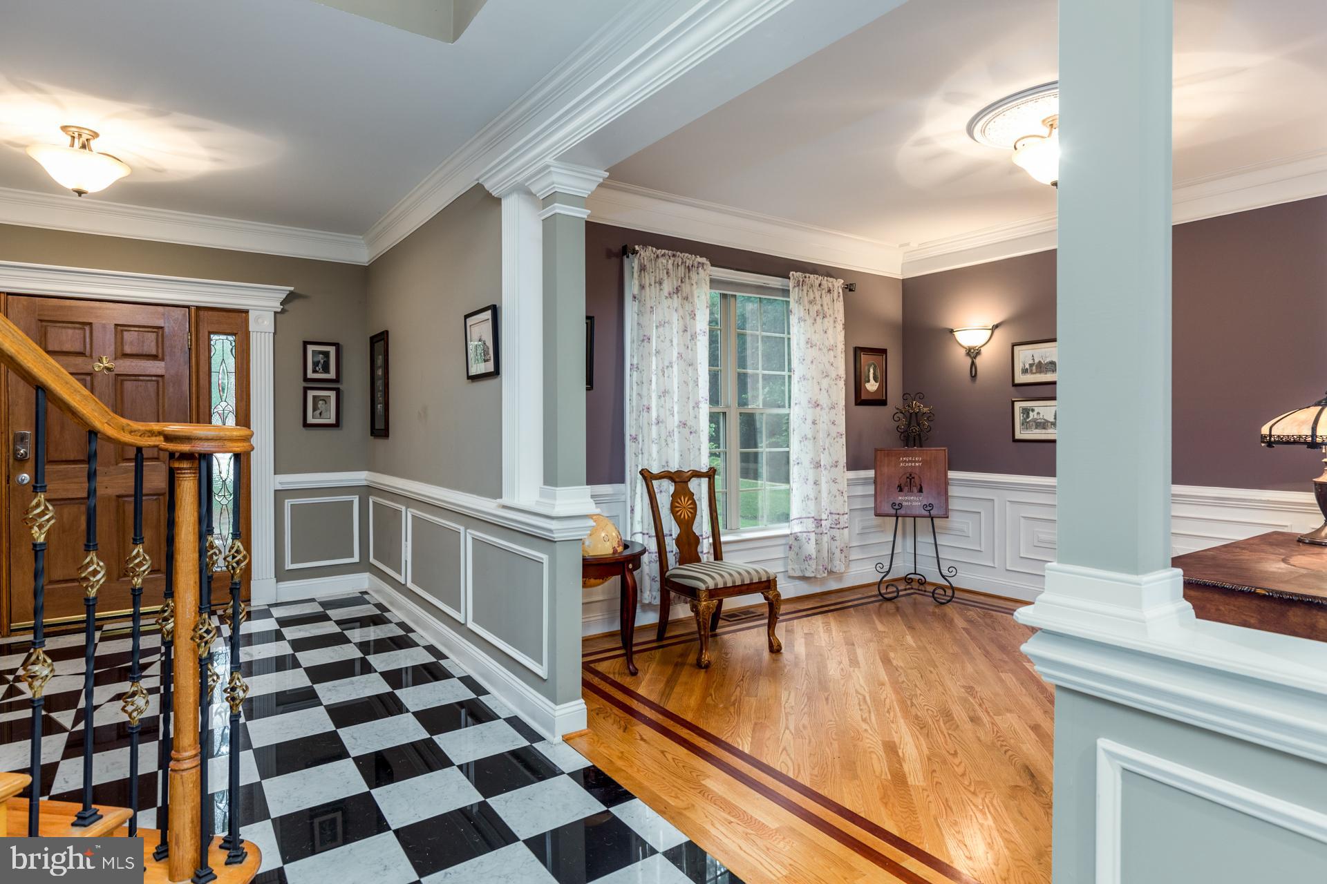 BRICKSHIRE - Residential