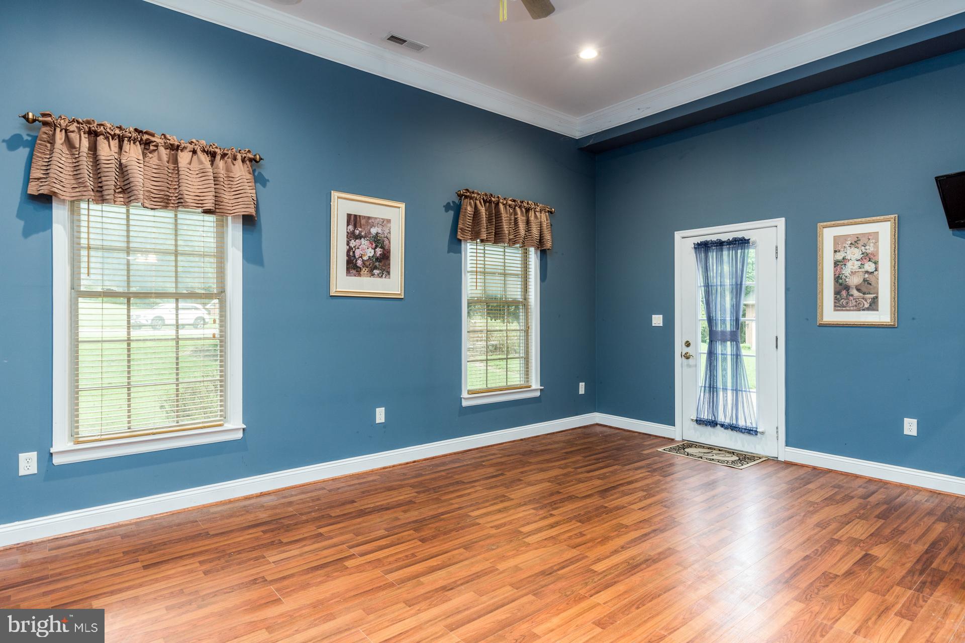 BRICKSHIRE - Residential