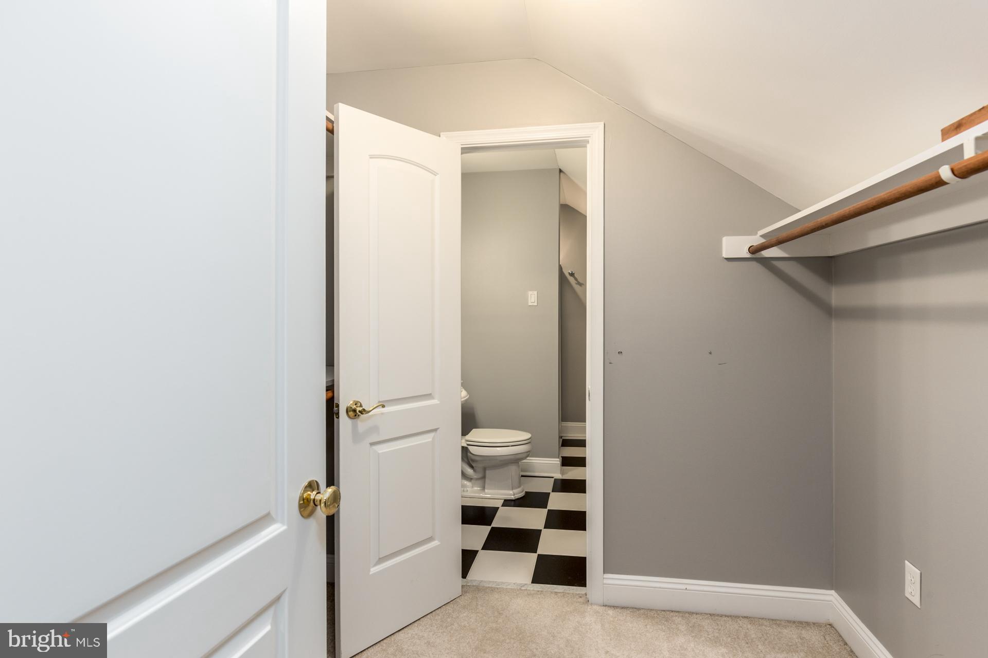 BRICKSHIRE - Residential