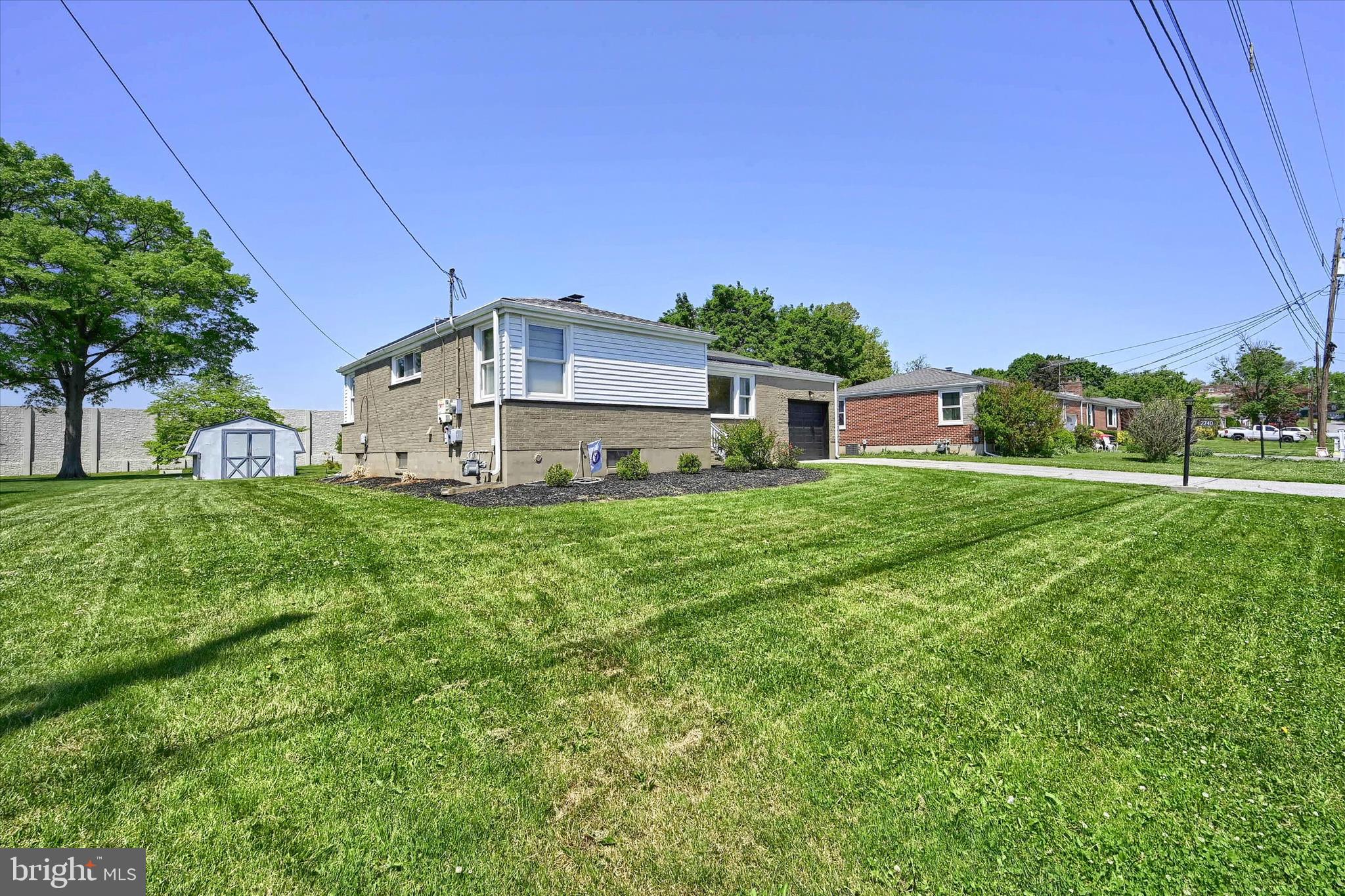 2740 CLEARBROOK BOULEVARD
