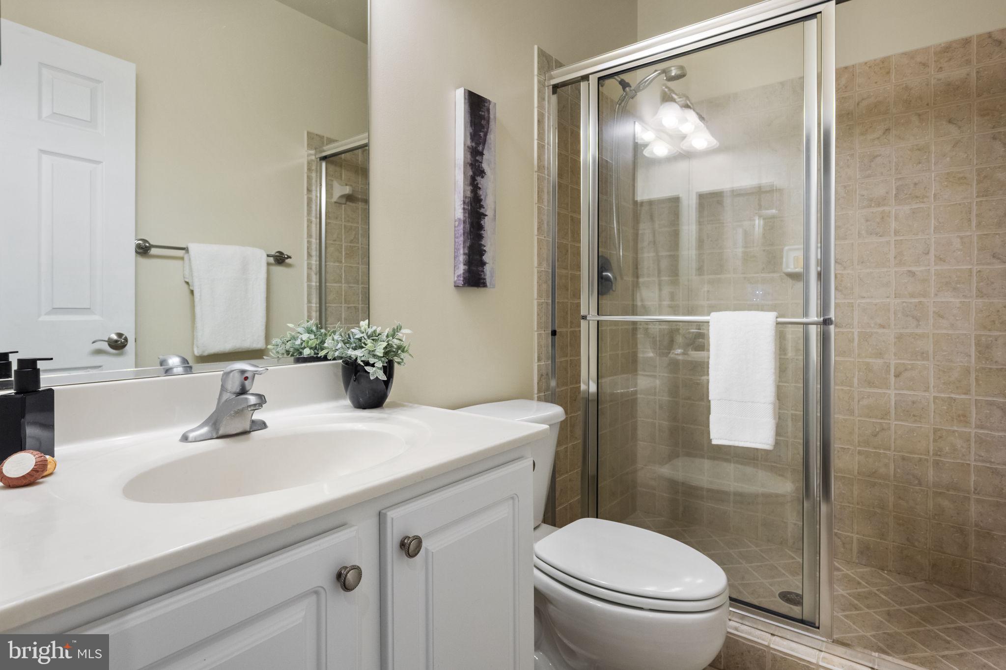 HEATHER KNOLLS - Residential