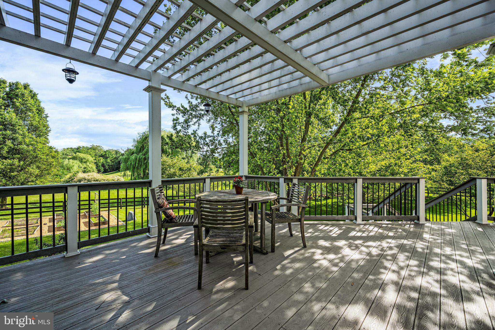 HEATHER KNOLLS - Residential