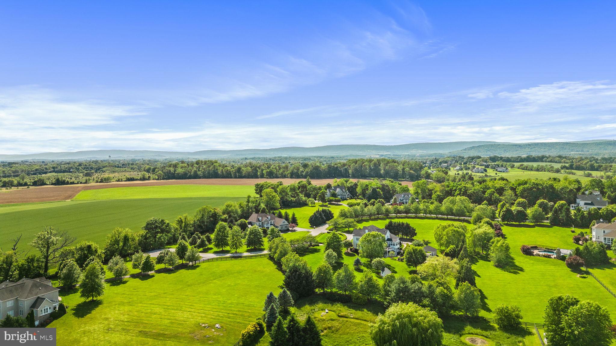 HEATHER KNOLLS - Residential