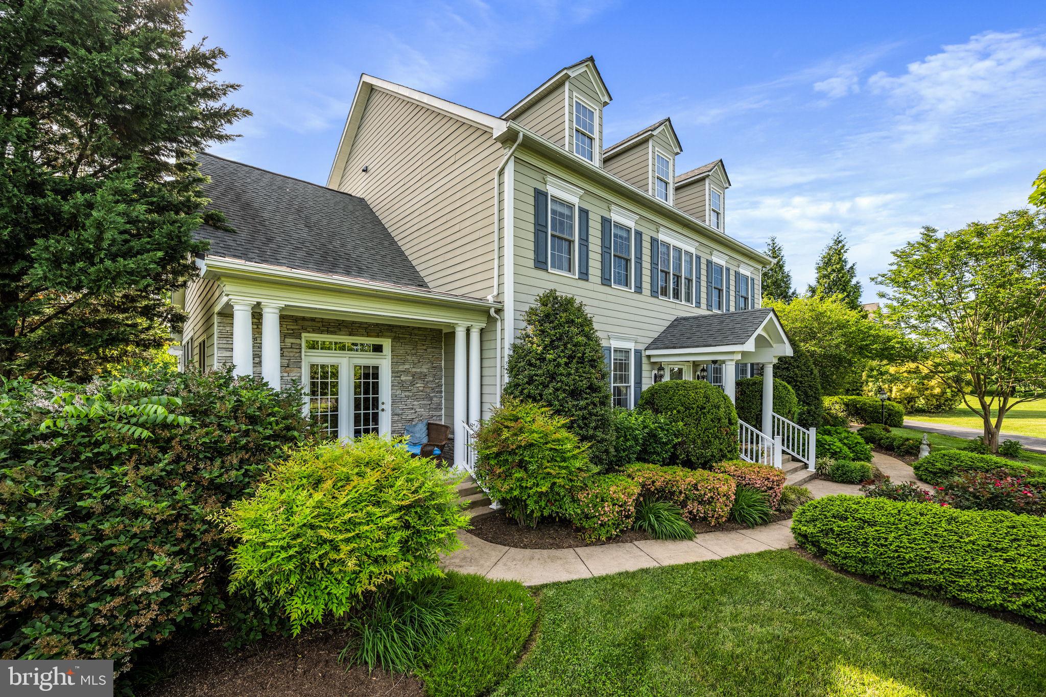 HEATHER KNOLLS - Residential