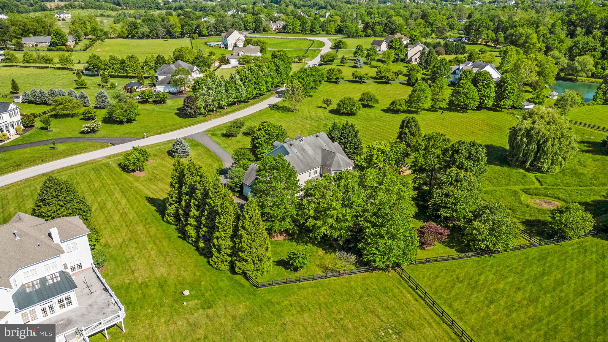 HEATHER KNOLLS - Residential