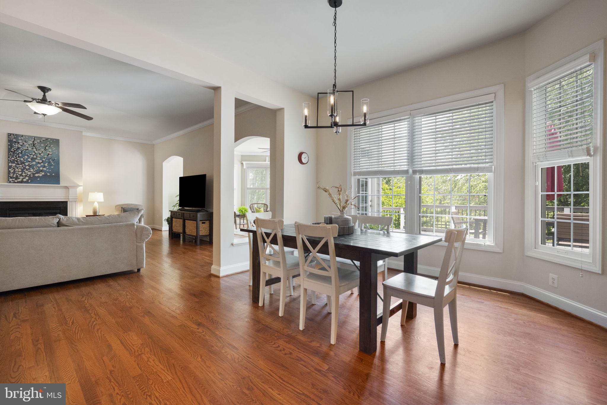 HEATHER KNOLLS - Residential