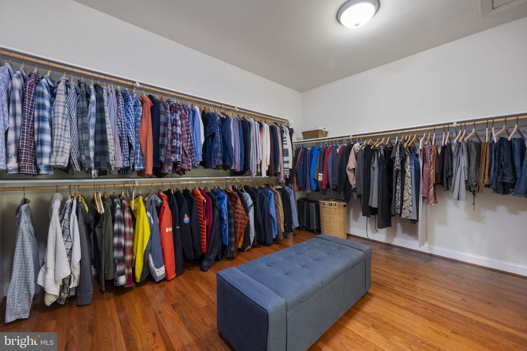 HEATHER KNOLLS - Residential