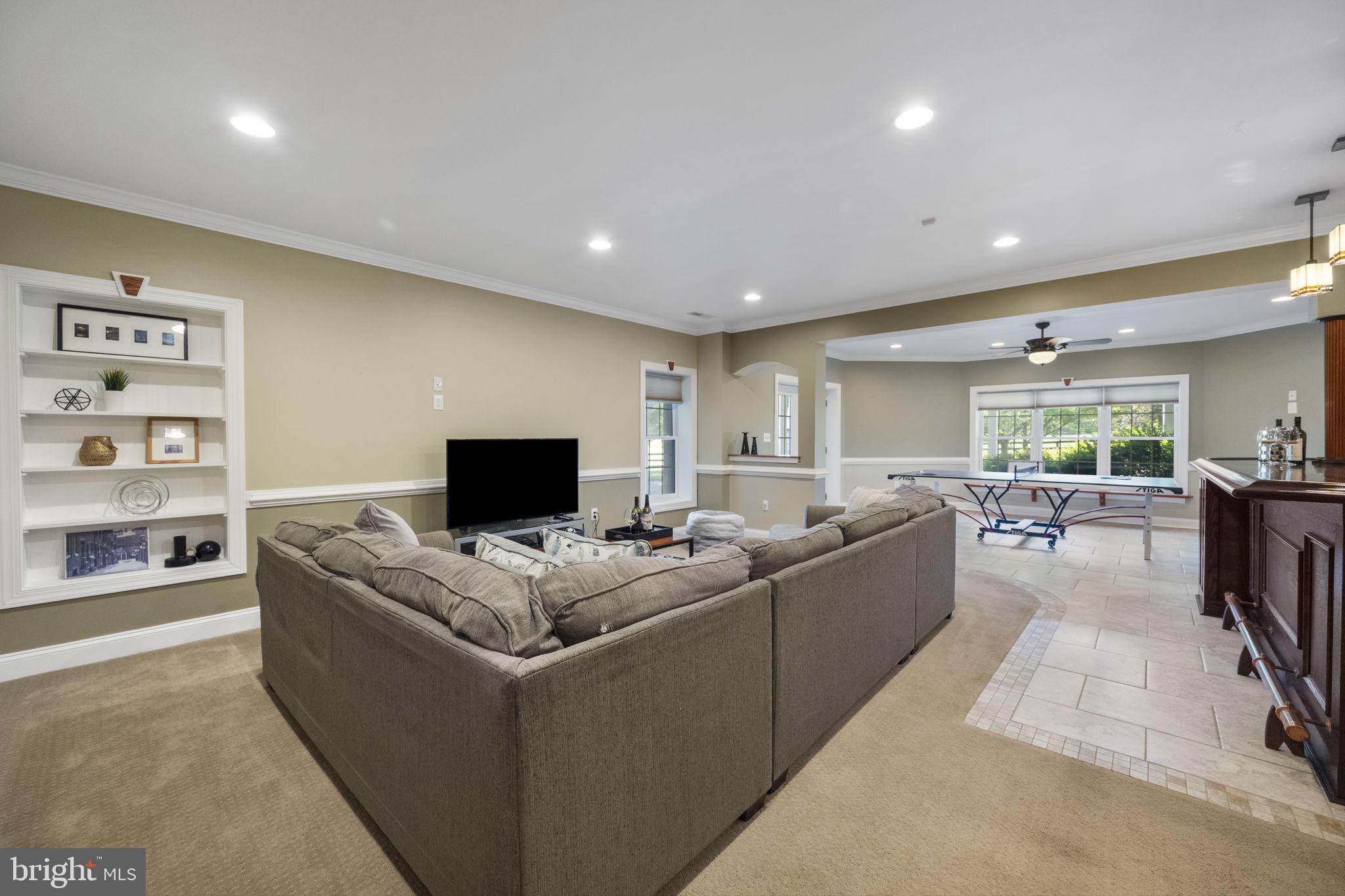 HEATHER KNOLLS - Residential