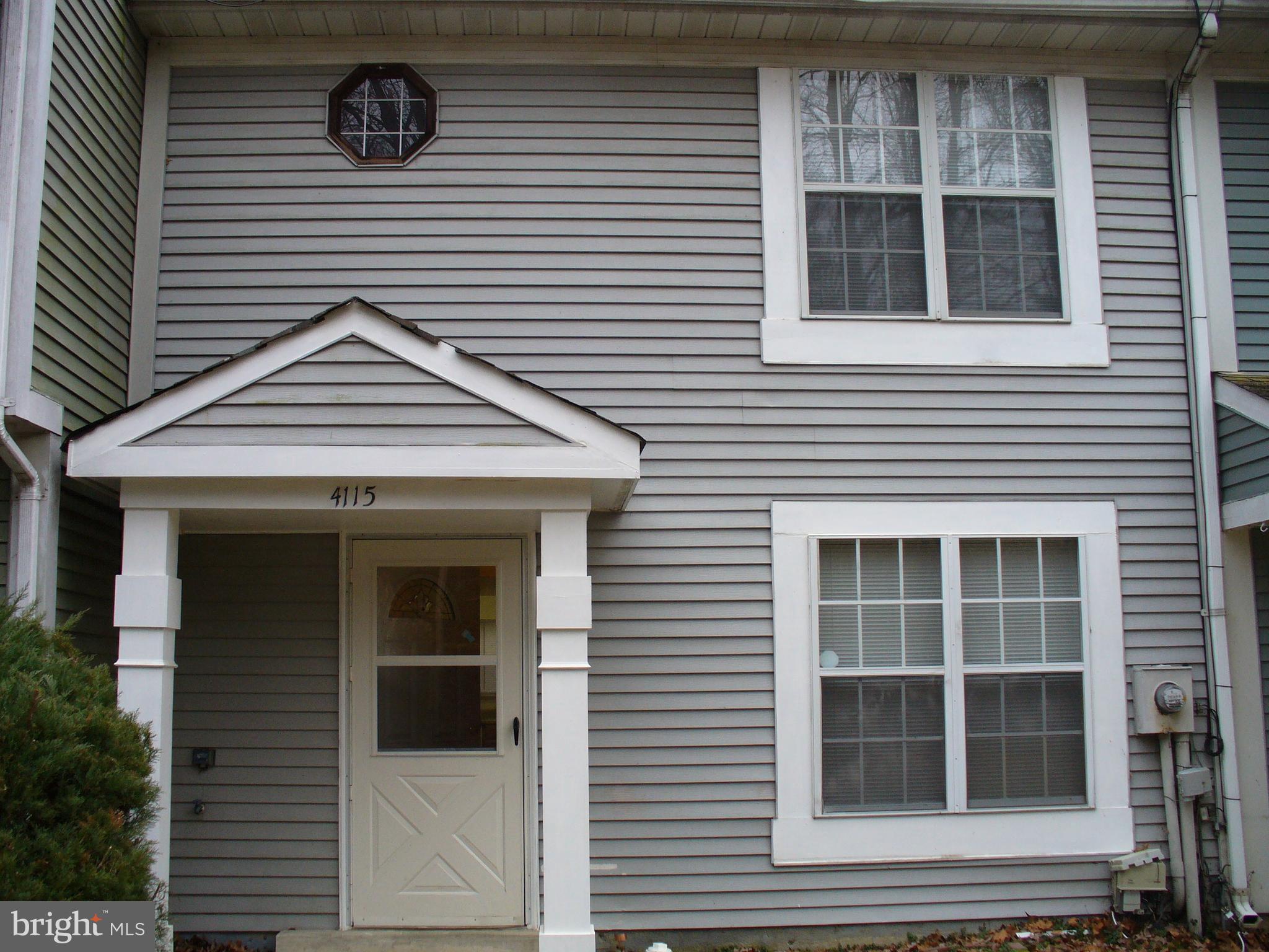 LANCASTER - Residential Lease