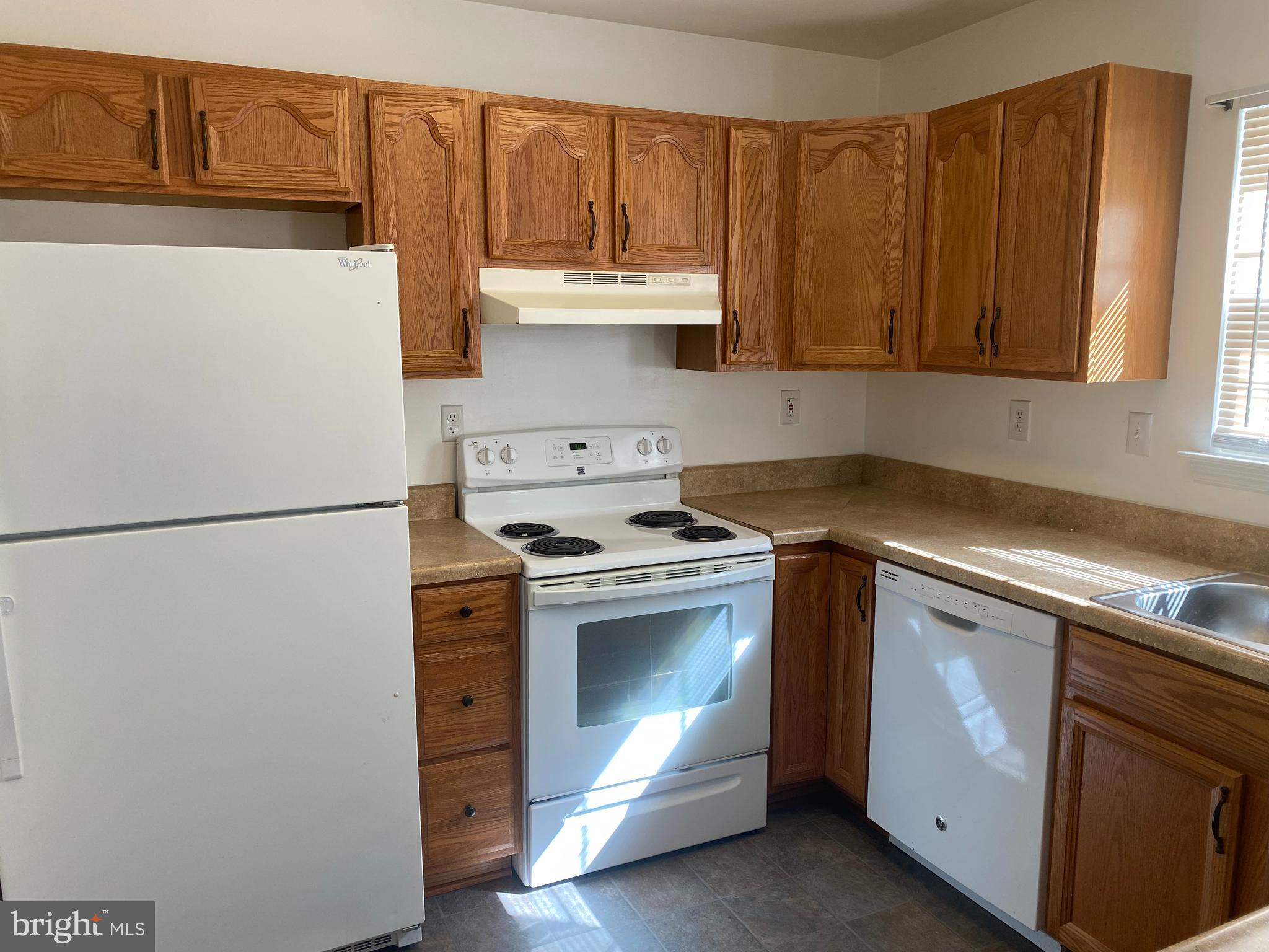 LANCASTER - Residential Lease