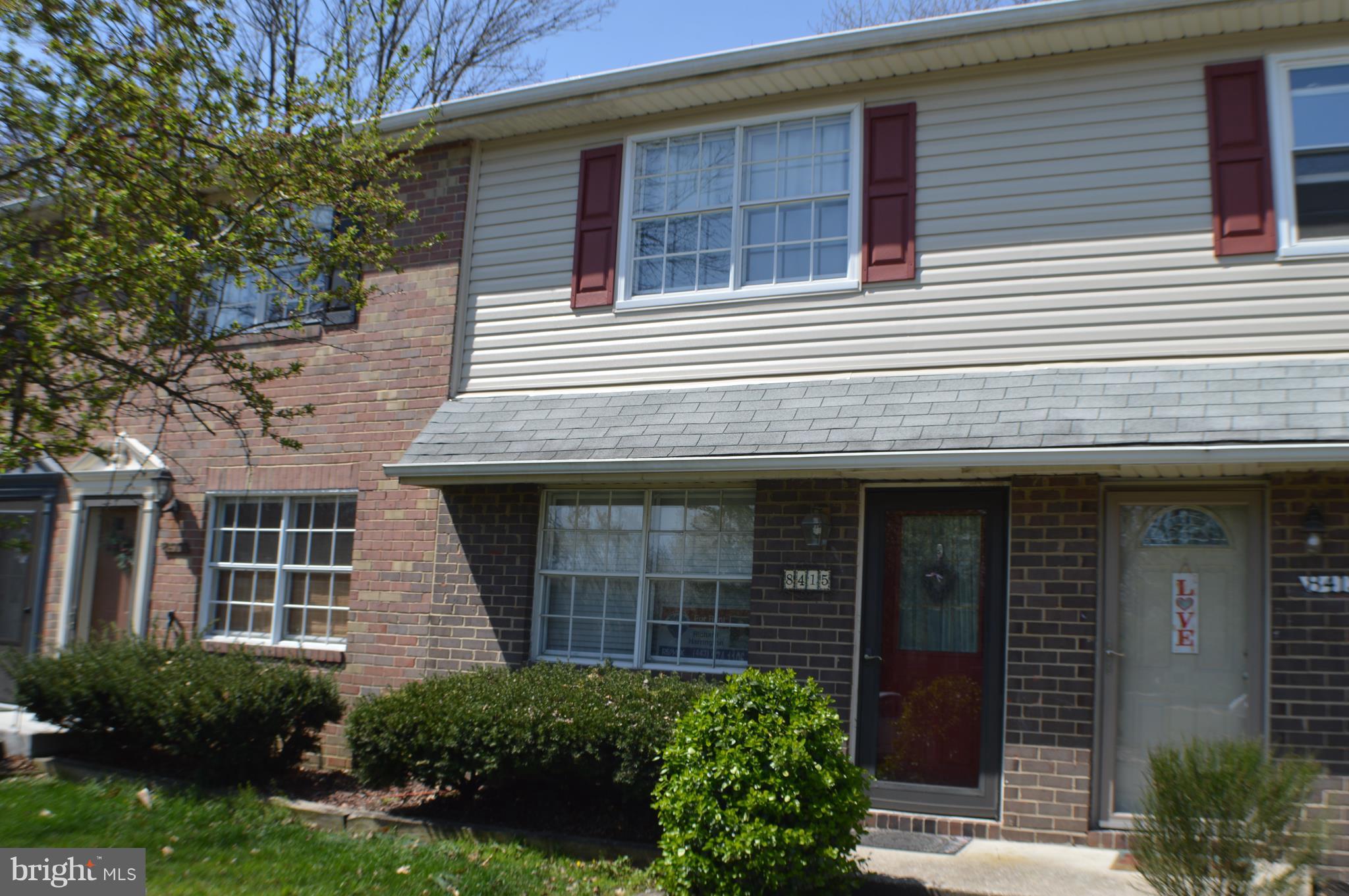 SUSSEX SQUARE CONDO - Residential Lease