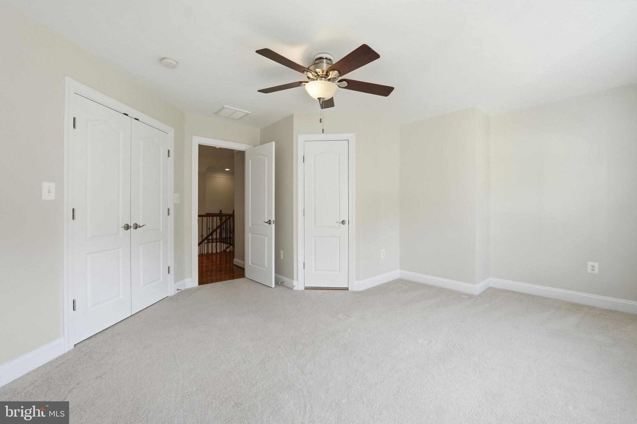 RIDGEFIELD ESTATES - Residential