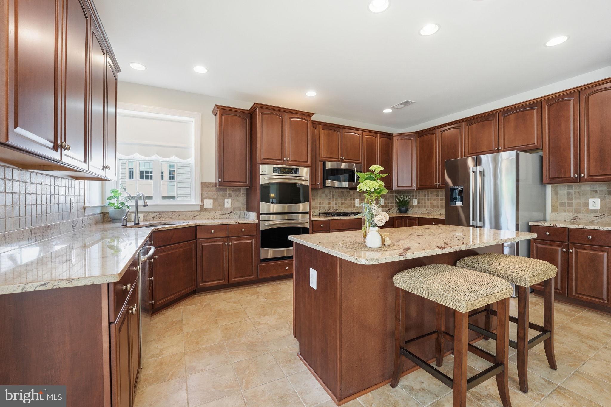 RIDGEFIELD ESTATES - Residential