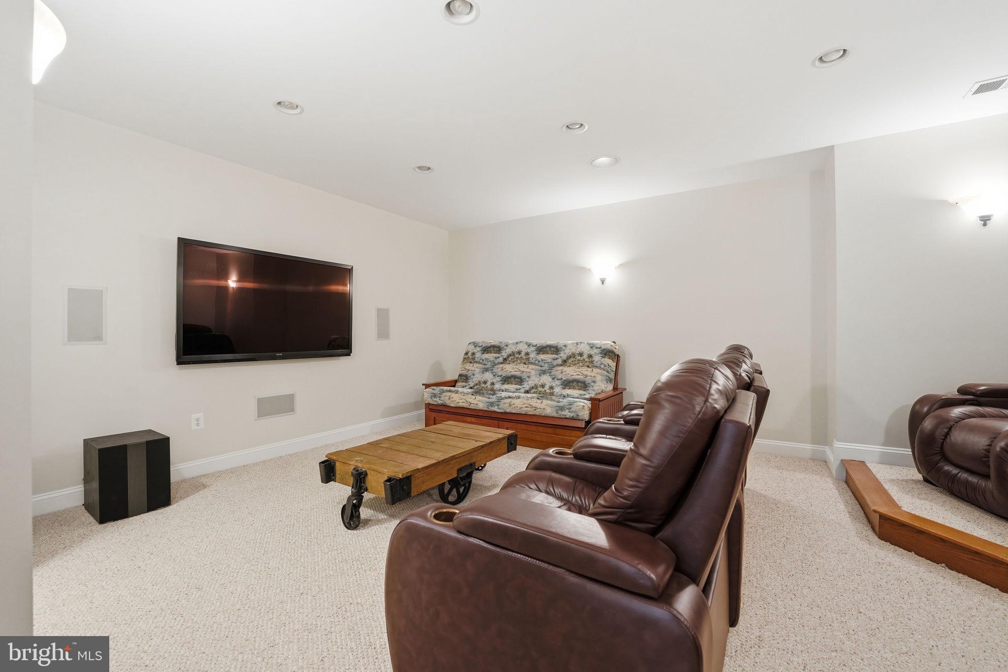 RIDGEFIELD ESTATES - Residential