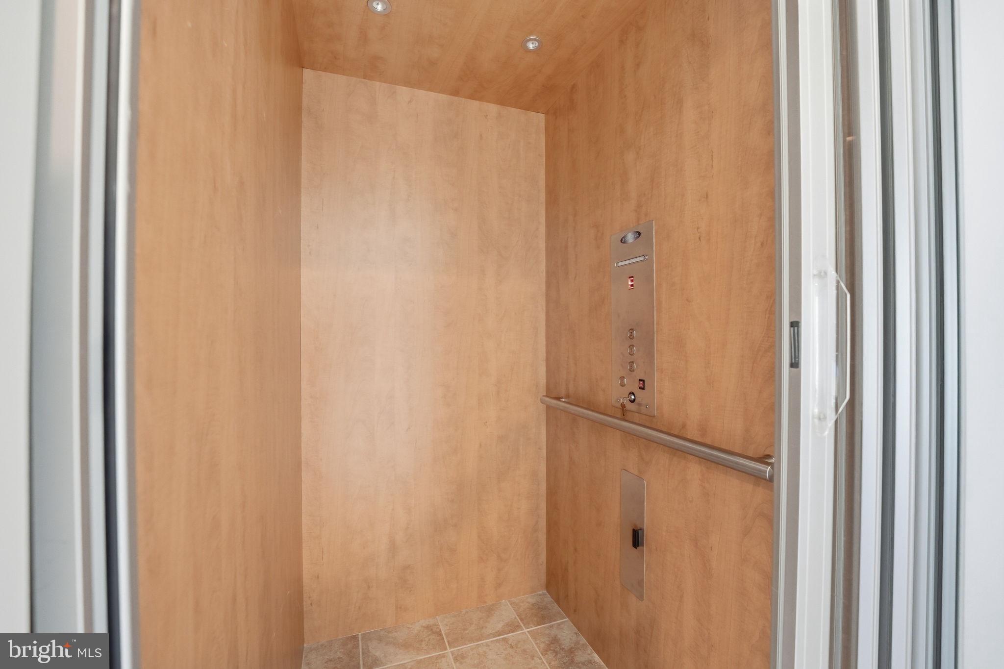 RIDGEFIELD ESTATES - Residential