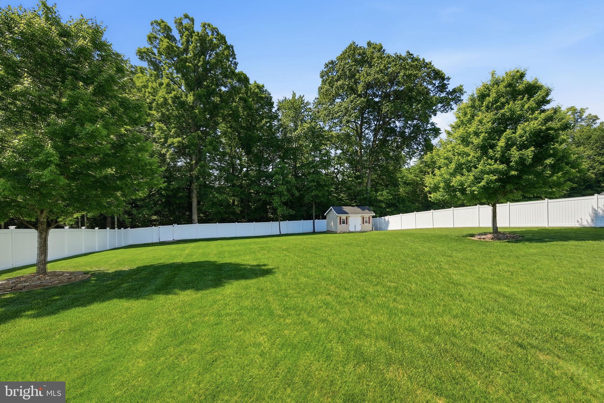 RIDGEFIELD ESTATES - Residential