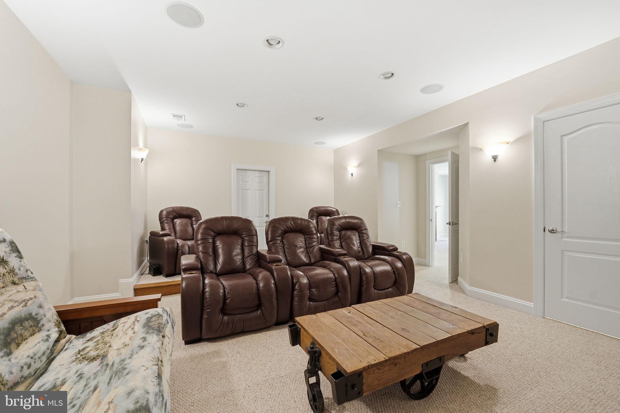 RIDGEFIELD ESTATES - Residential