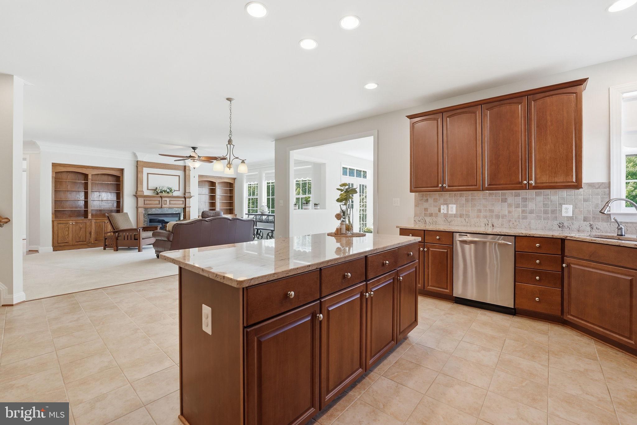 RIDGEFIELD ESTATES - Residential