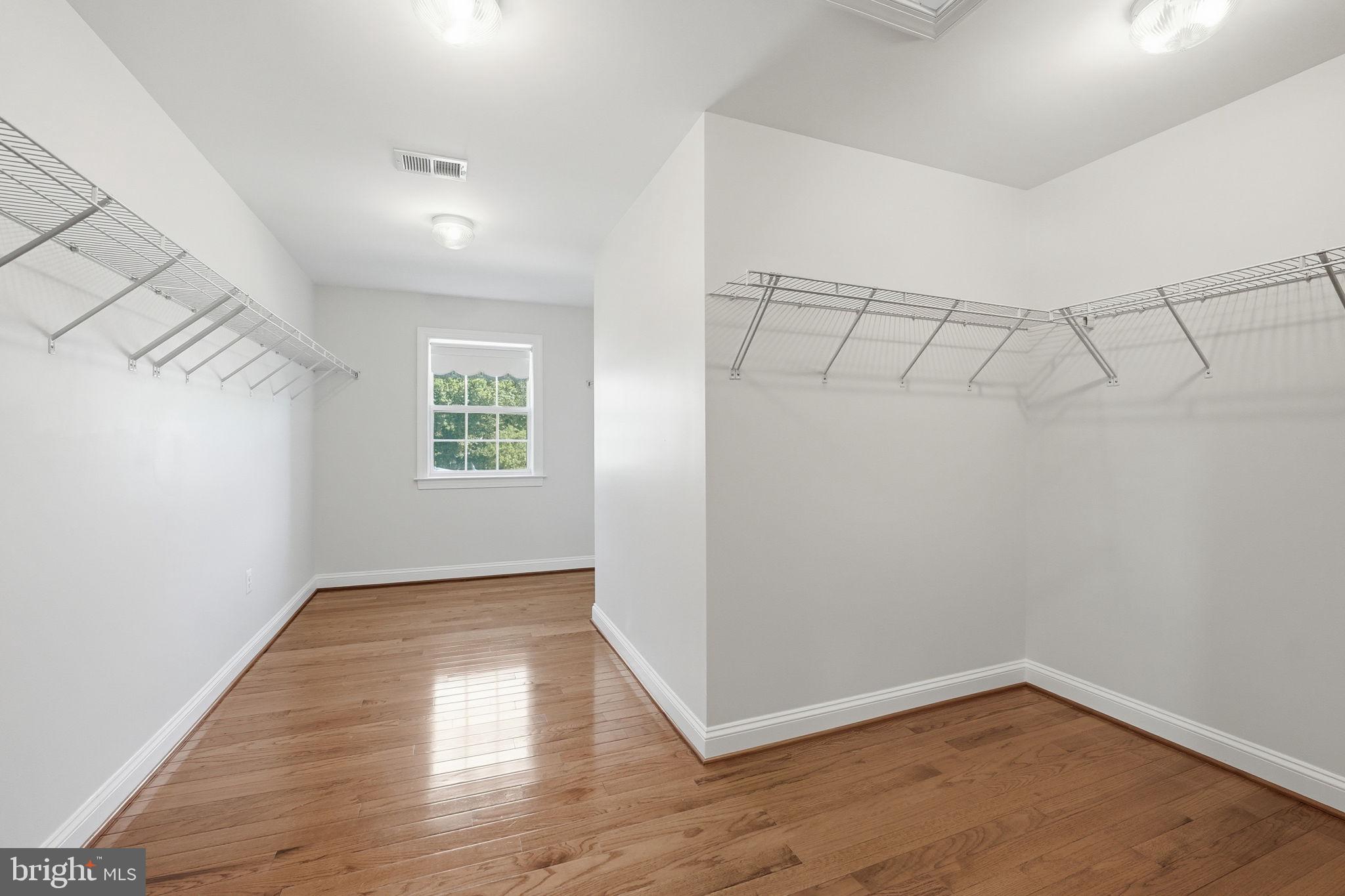 RIDGEFIELD ESTATES - Residential