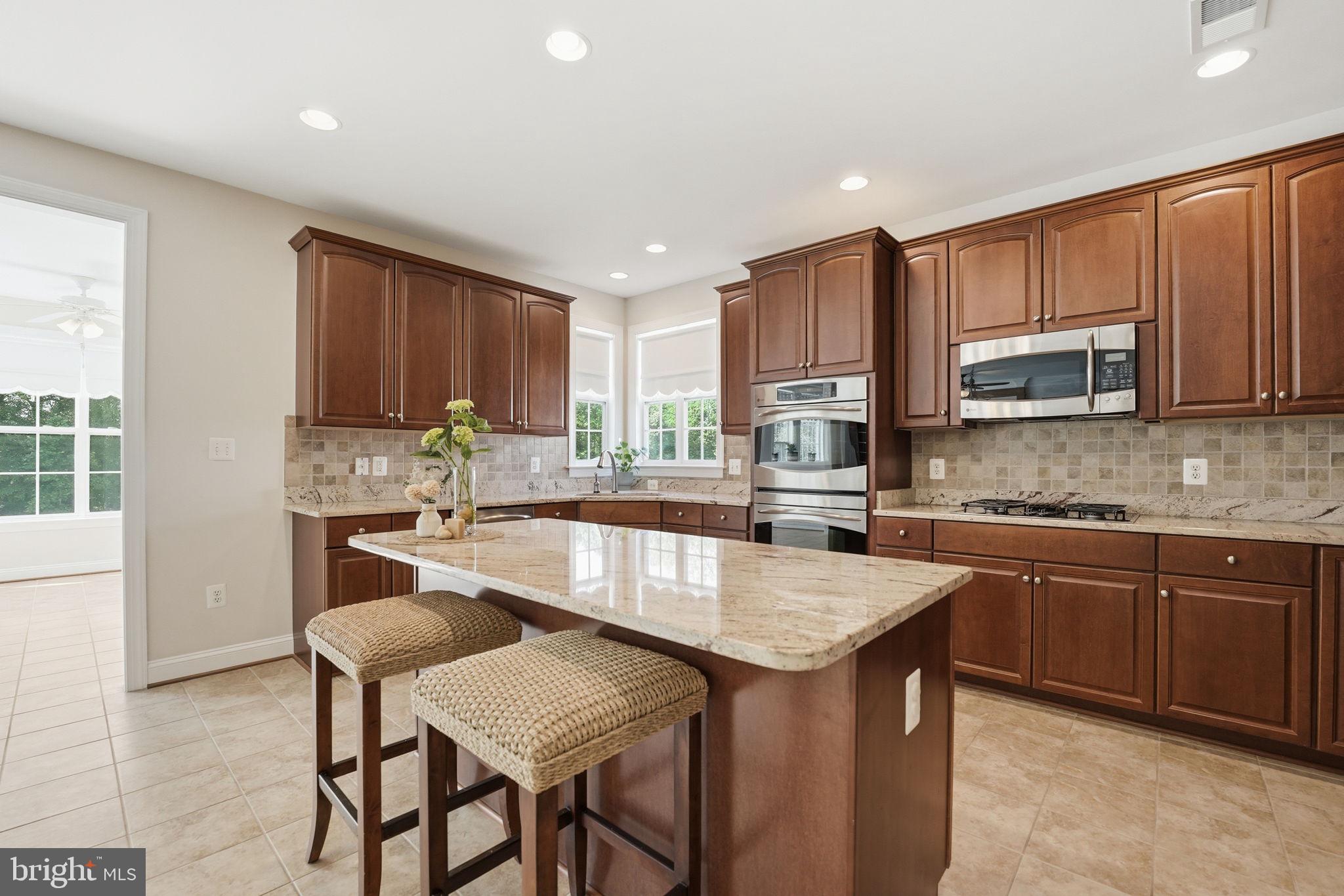 RIDGEFIELD ESTATES - Residential