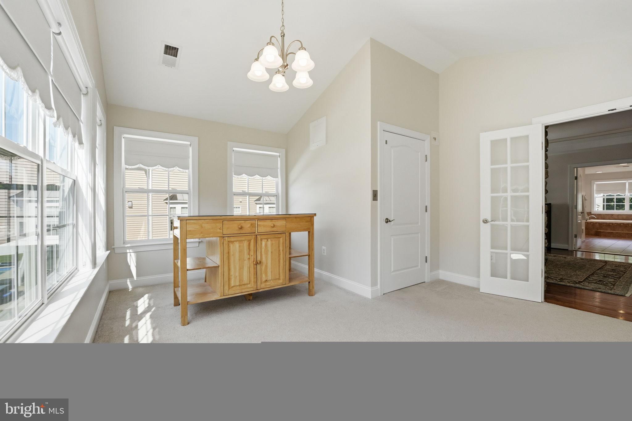 RIDGEFIELD ESTATES - Residential