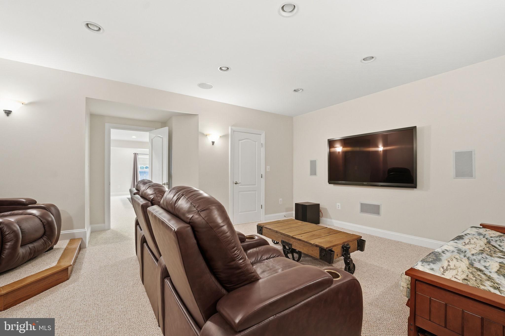RIDGEFIELD ESTATES - Residential