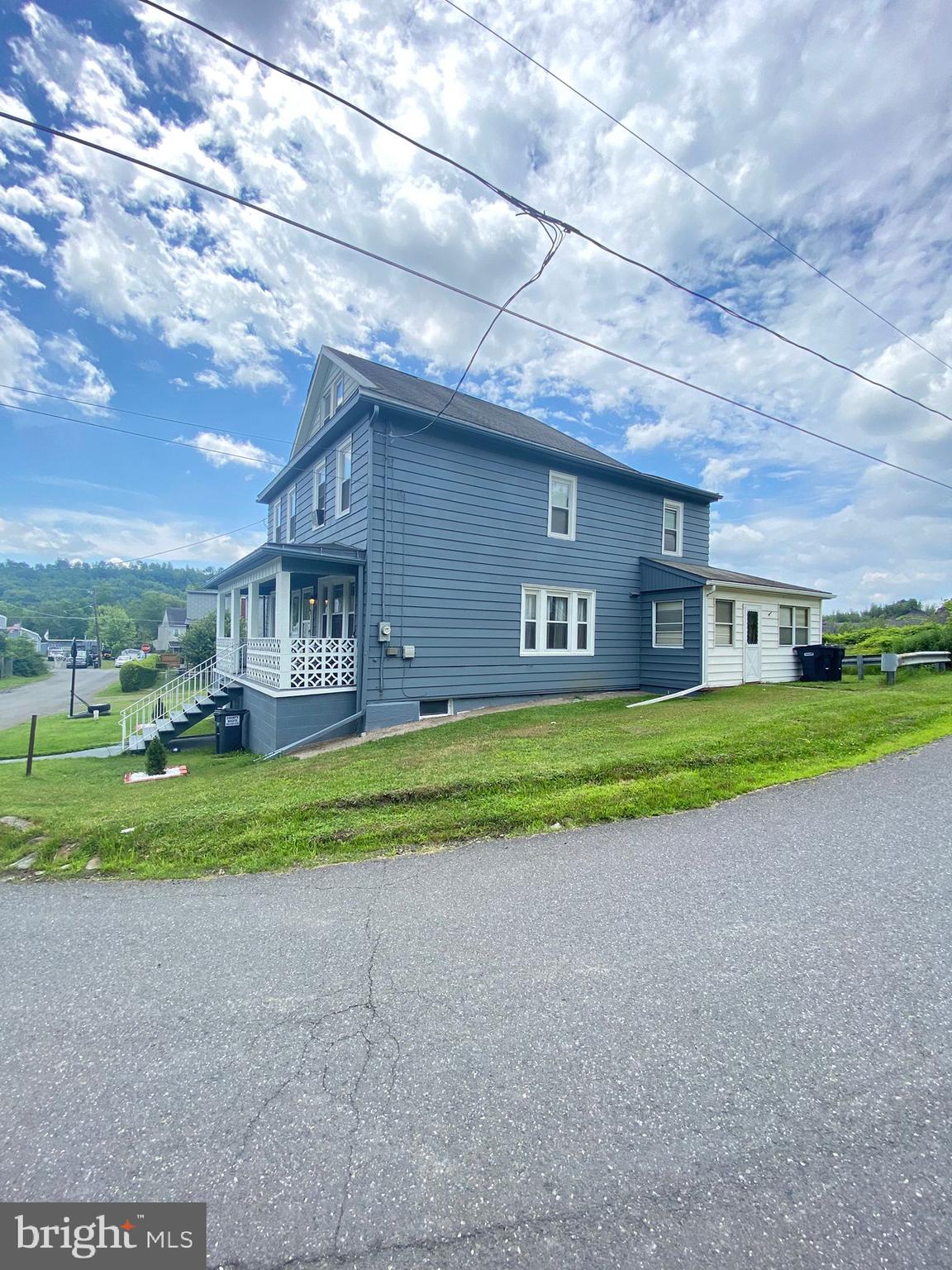 14 THERESA STREET 16