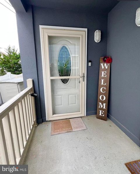 Condo For Sale - 9704 Ventnor Avenue #D<br/> MARGATE CITY, NJ 08402