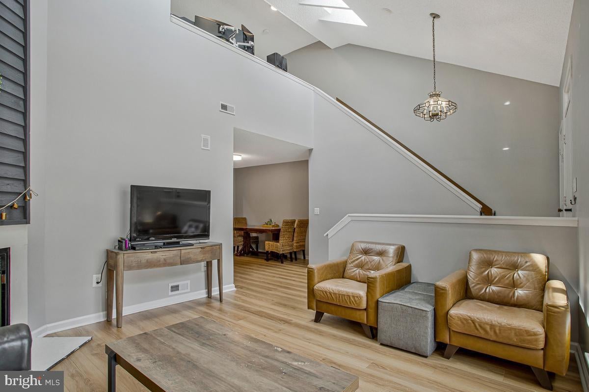 448 CRANES ROOST COURT