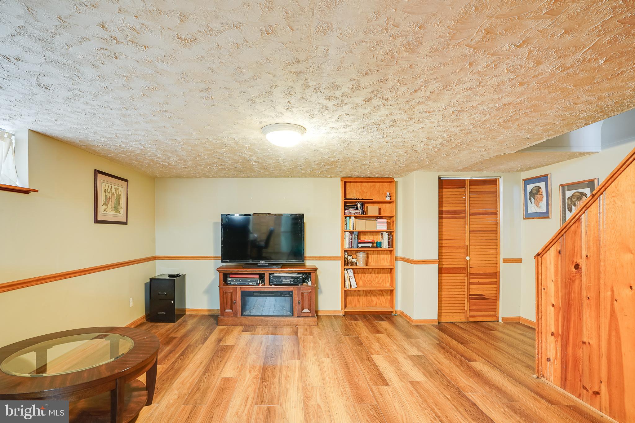 LAKE WALKER - Residential