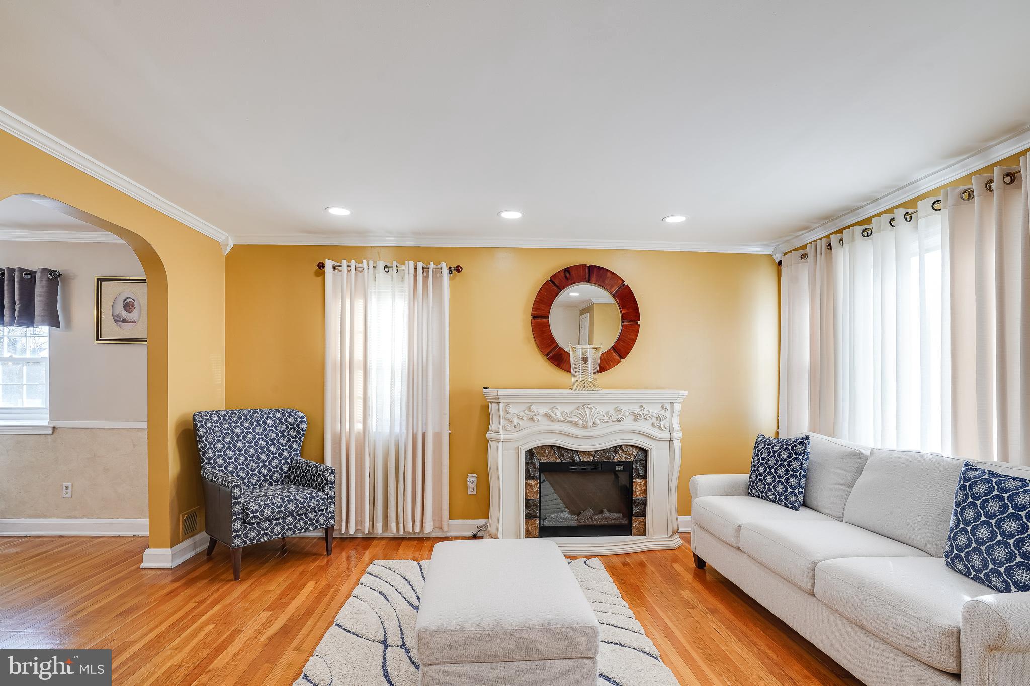 LAKE WALKER - Residential