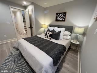 QUEEN VILLAGE - Residential Income