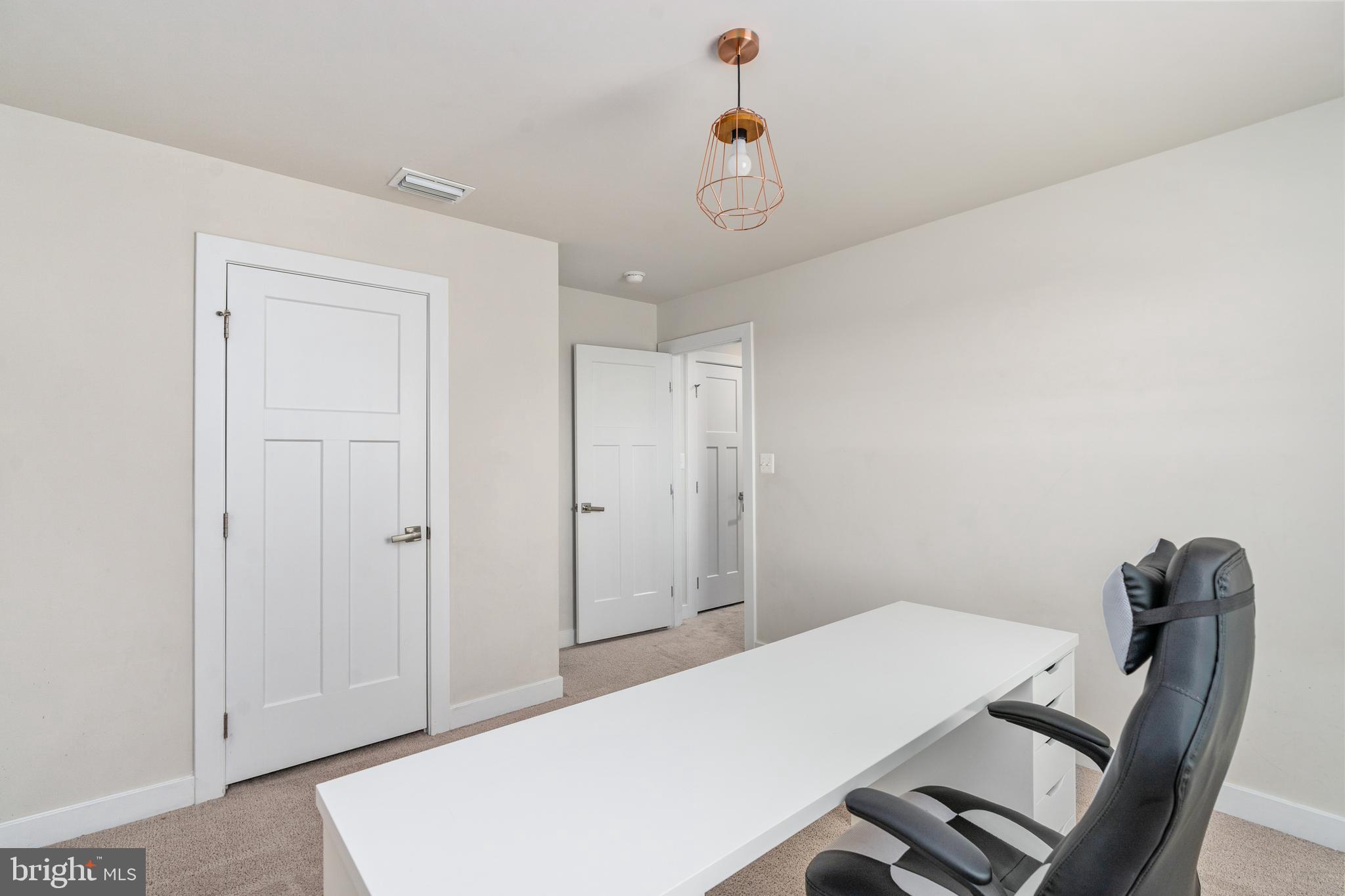 LEES PARKE - Residential