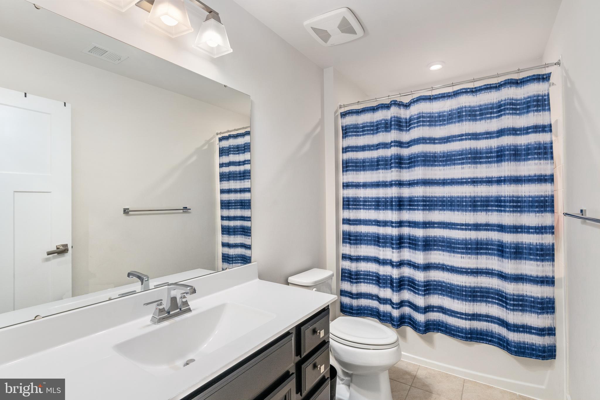 LEES PARKE - Residential