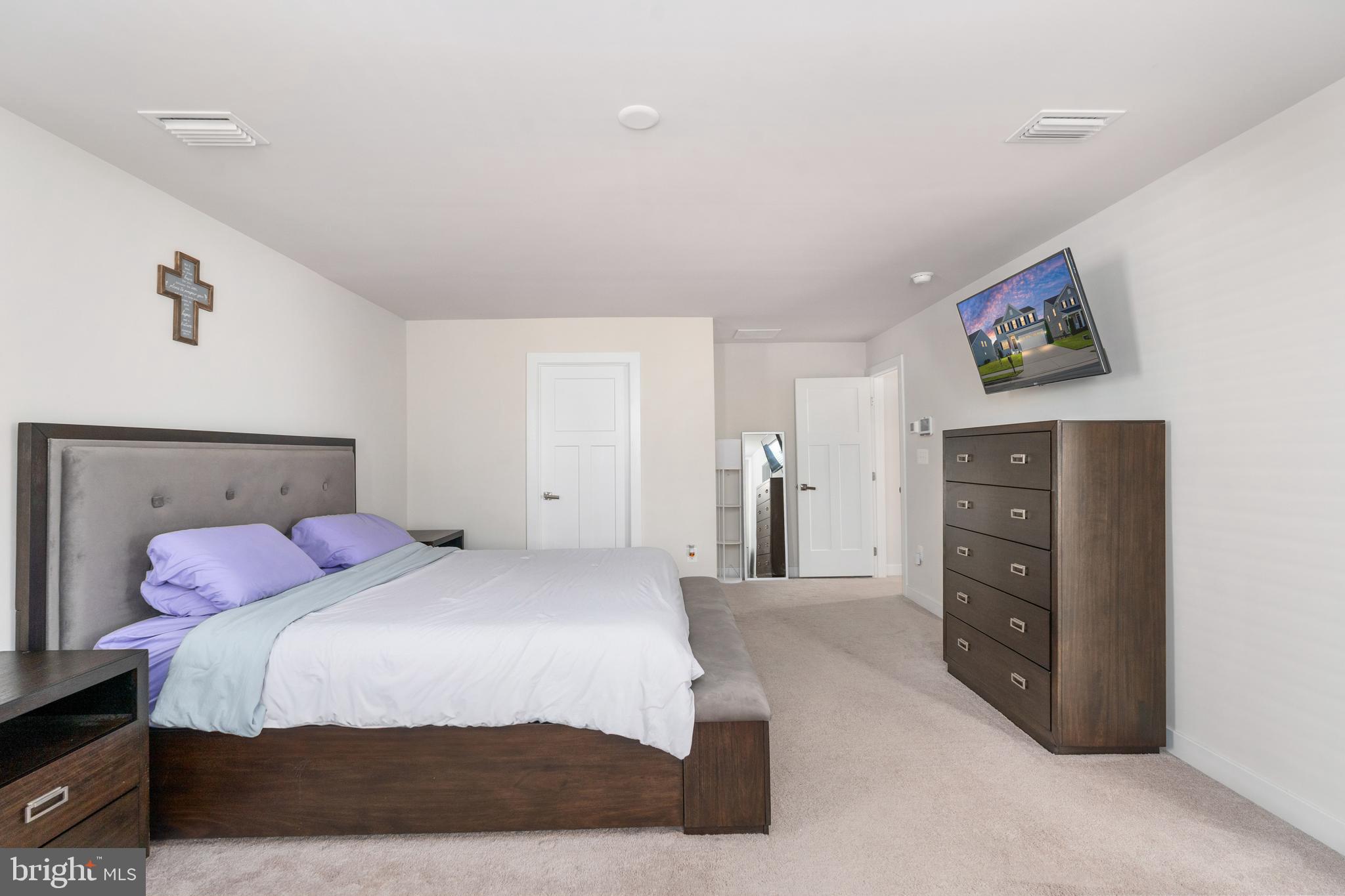 LEES PARKE - Residential