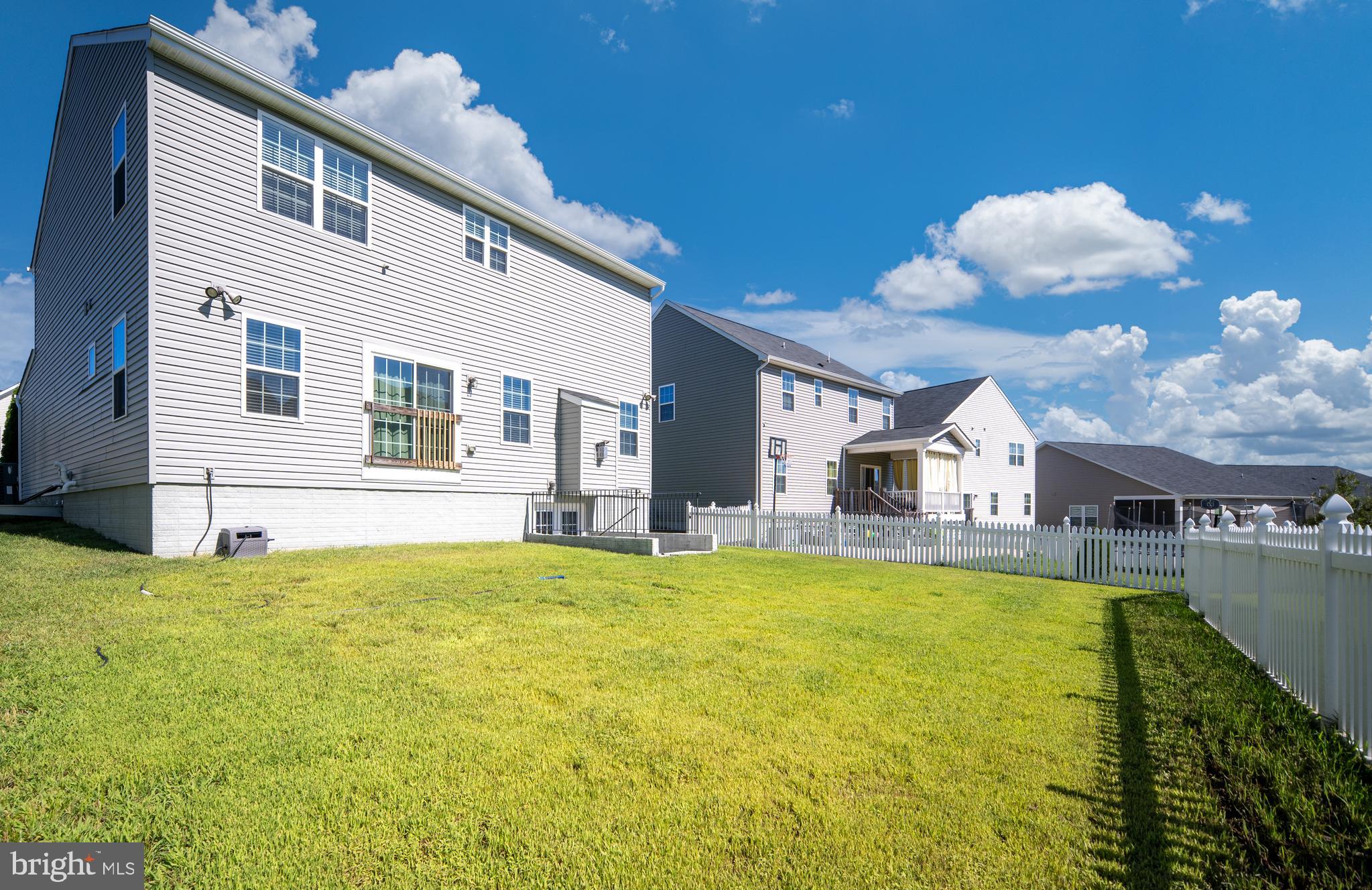 LEES PARKE - Residential