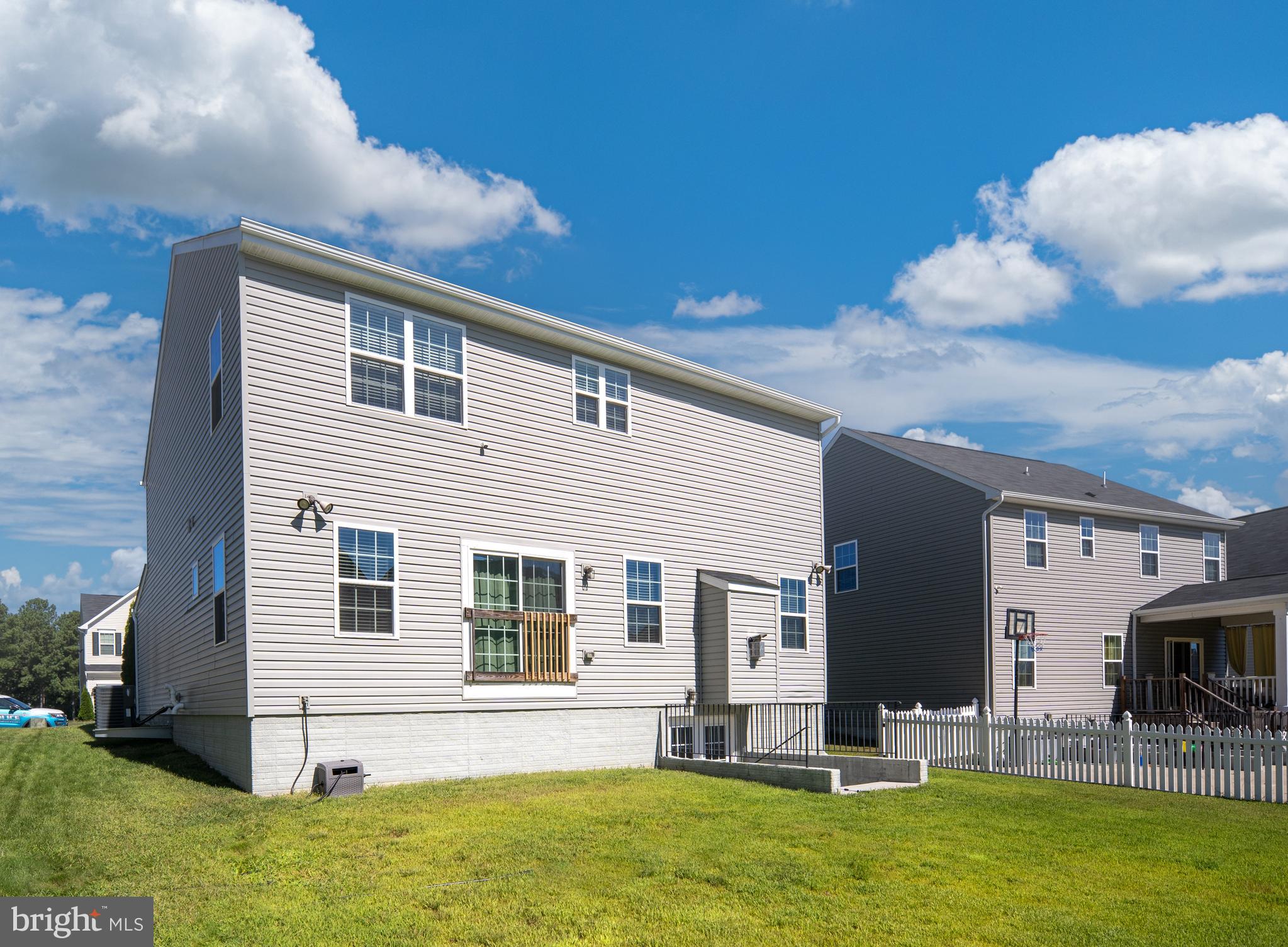 LEES PARKE - Residential