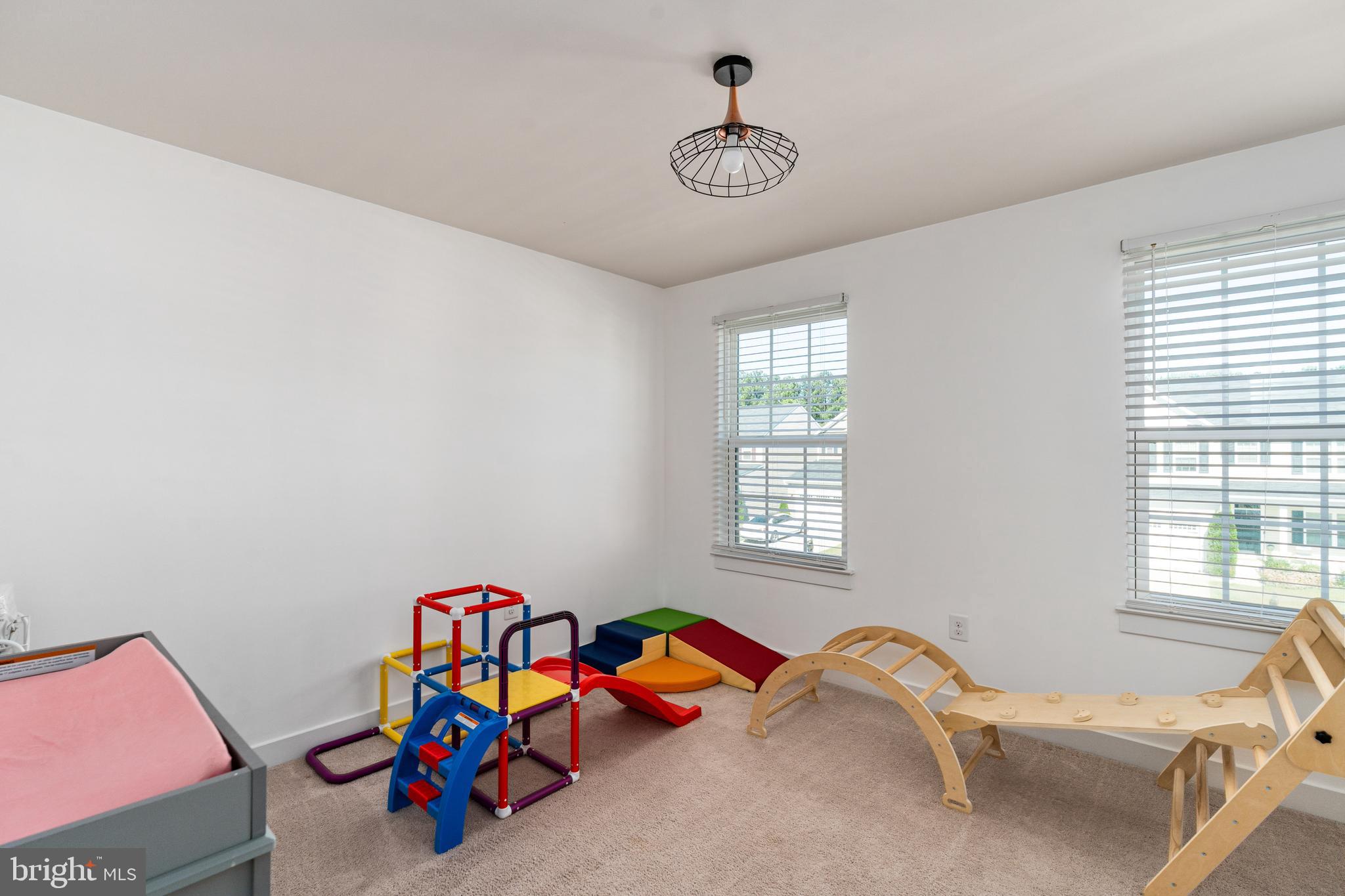 LEES PARKE - Residential