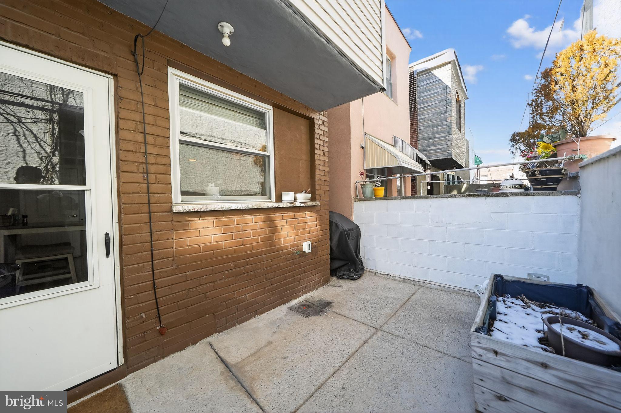 PASSYUNK SQUARE - Residential