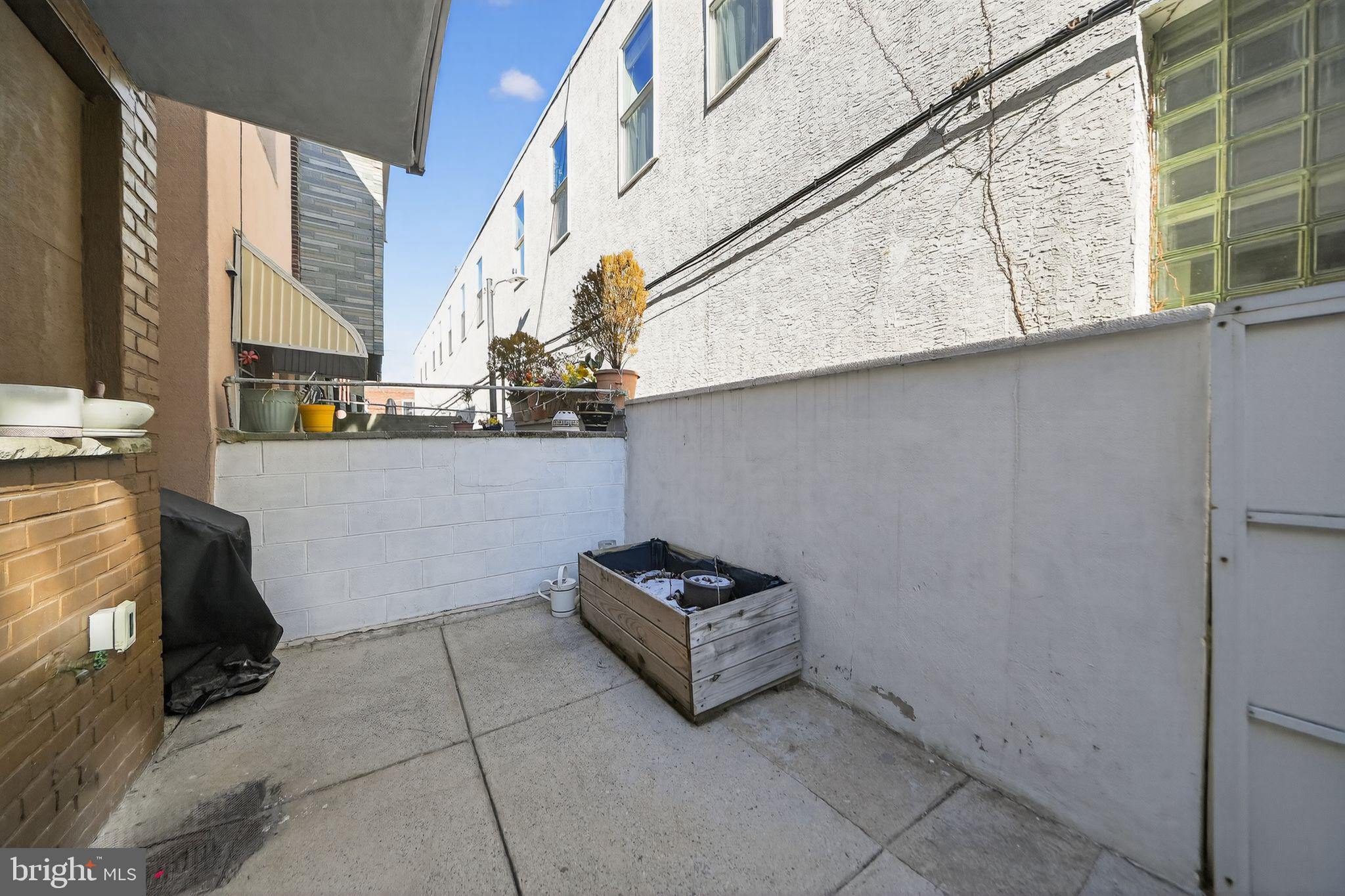 PASSYUNK SQUARE - Residential