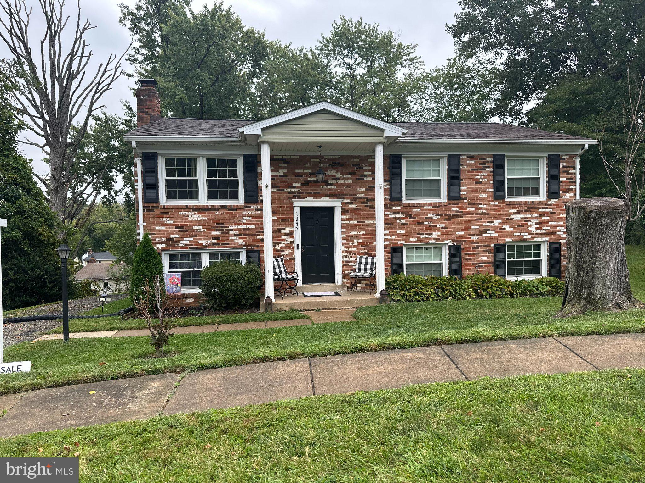 13637 LYNBROOK COURT